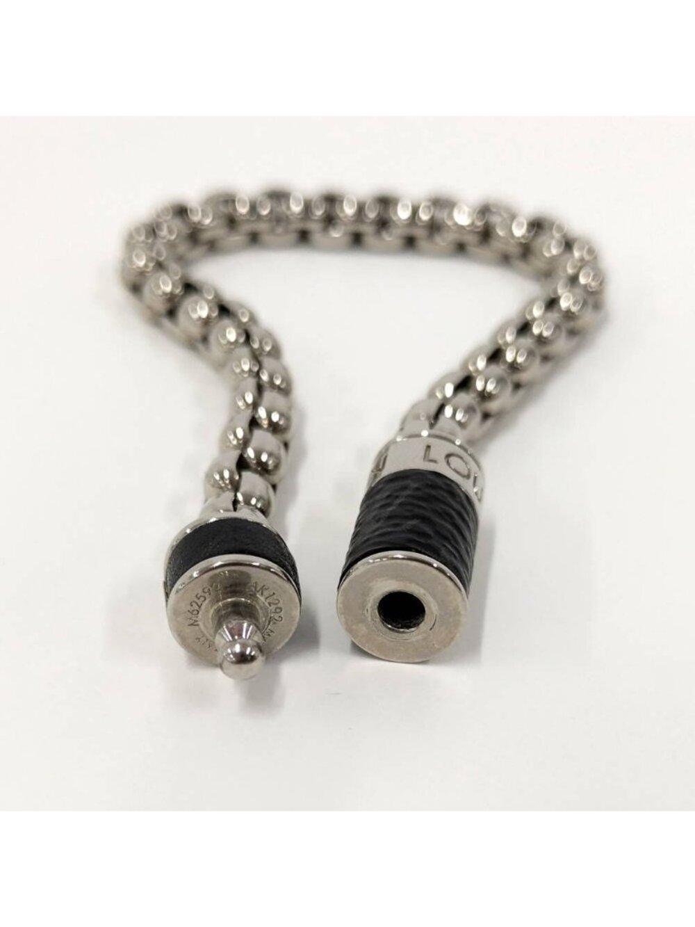 ★SOLD★ Louis Vuitton Bracelet Chain Monogram Eclipse Plated Silver - Picture 6 of 6